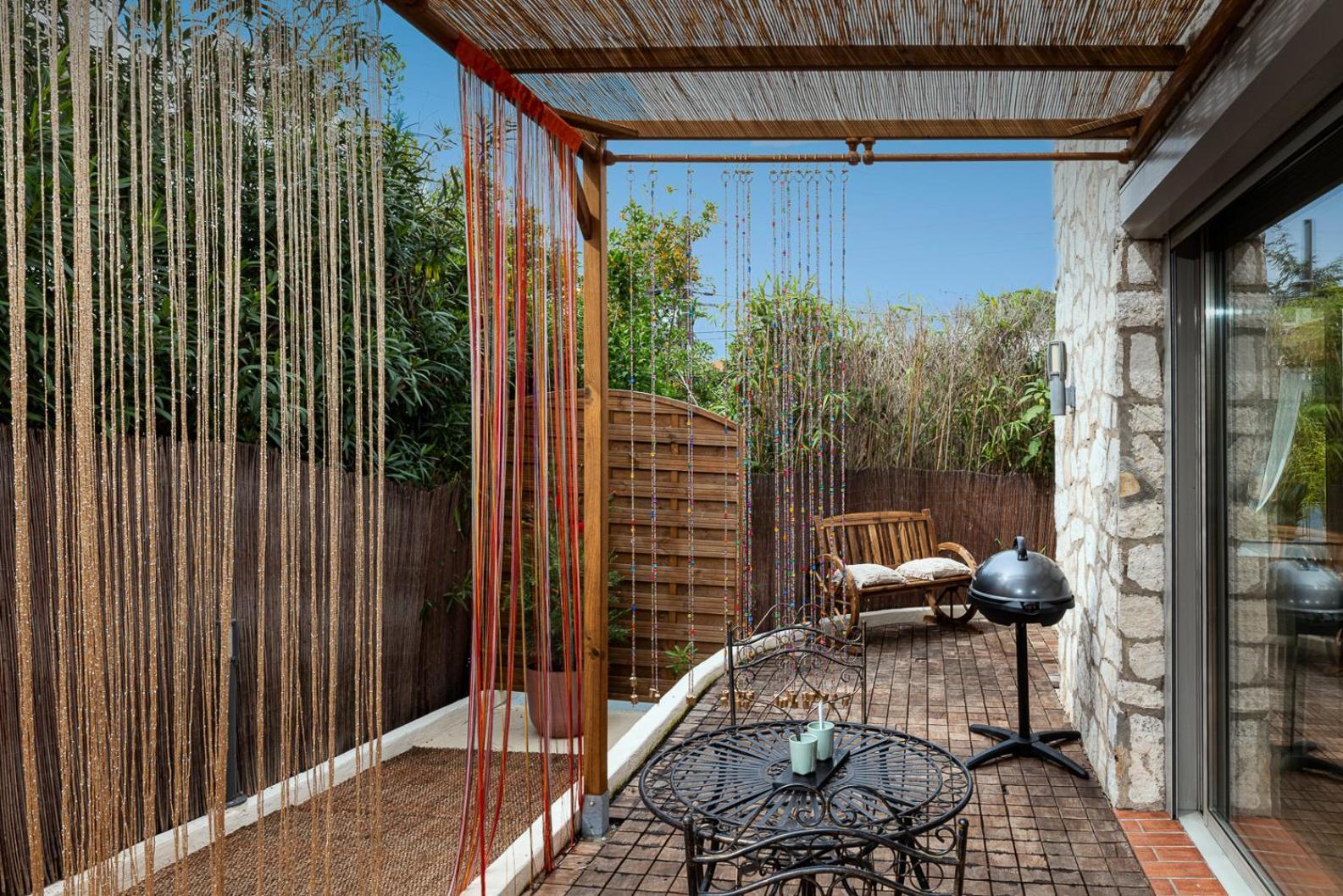 Studio Terrasse La Roulotte Du Tzigane Mandara Beach Antibes Juan-Les-Pins Exterior foto